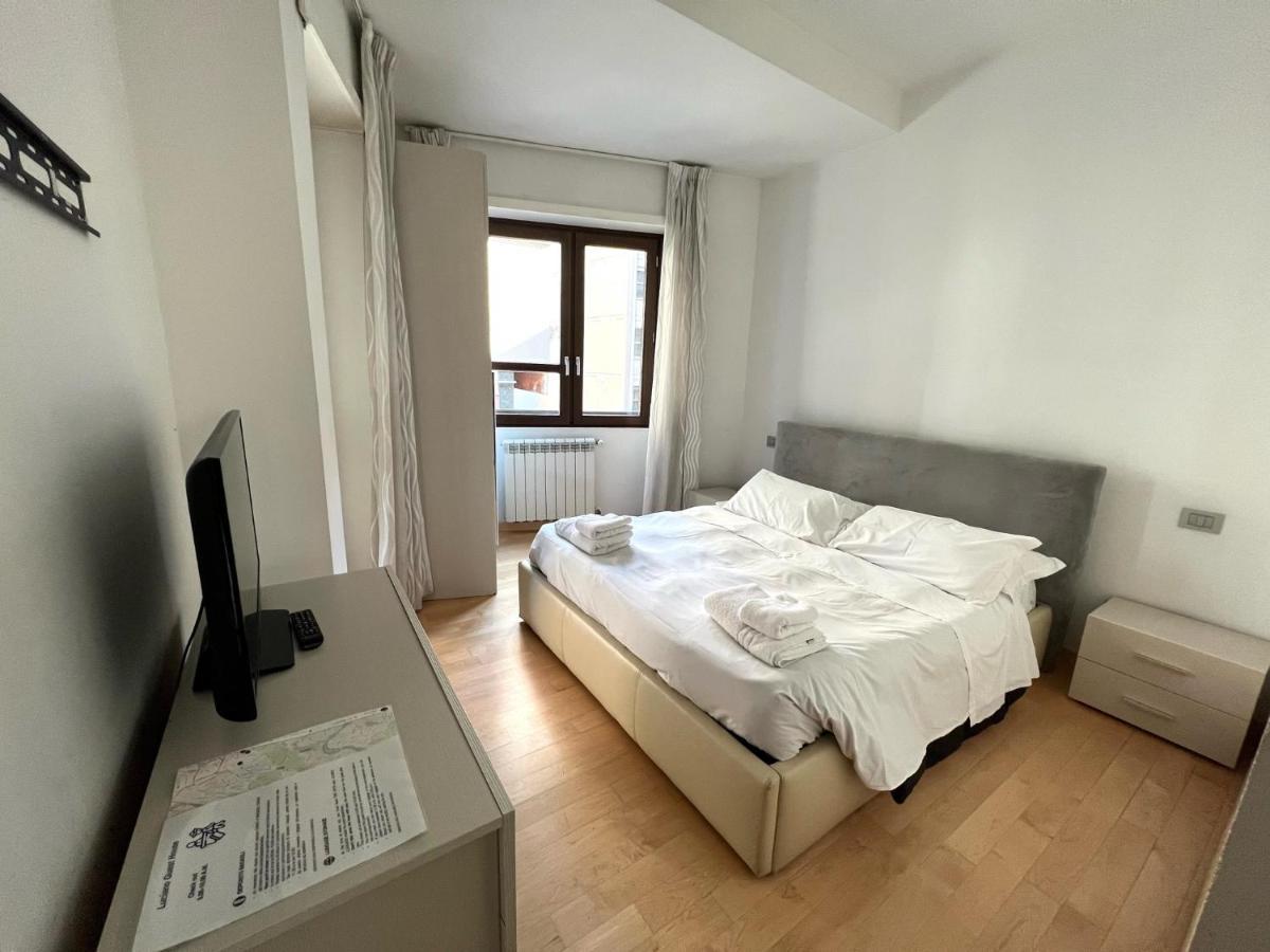 Luciano Laterani Guest House โรม ภายนอก รูปภาพ