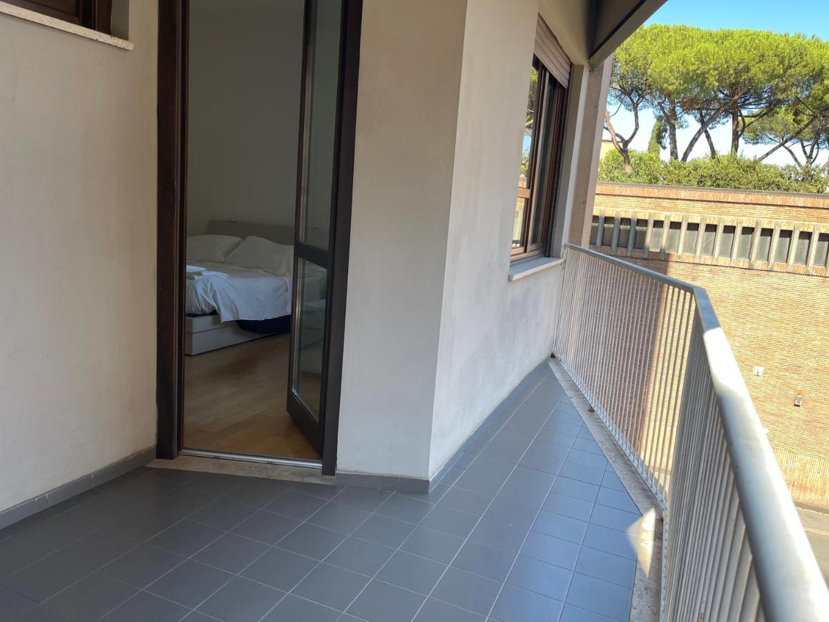 Luciano Laterani Guest House โรม ภายนอก รูปภาพ