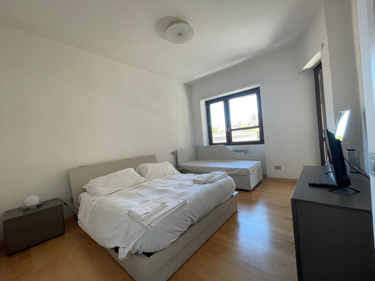 Luciano Laterani Guest House โรม ภายนอก รูปภาพ